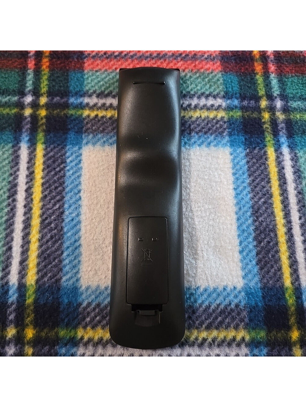 Element Basic Remote Control for Select Element TVs Tested And Working - Picture 4 of 5